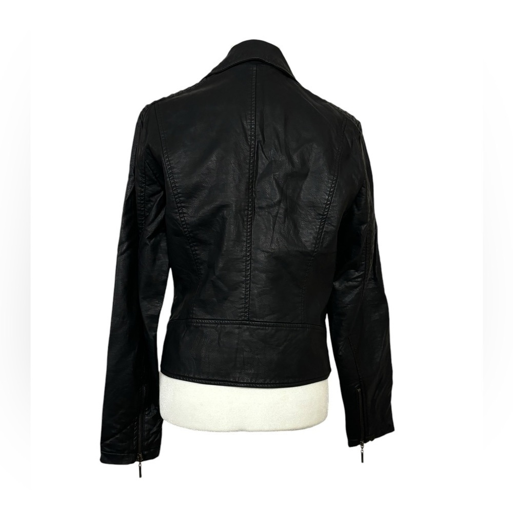 Max Studio leather jacket size: medium - Picture 3 of 9